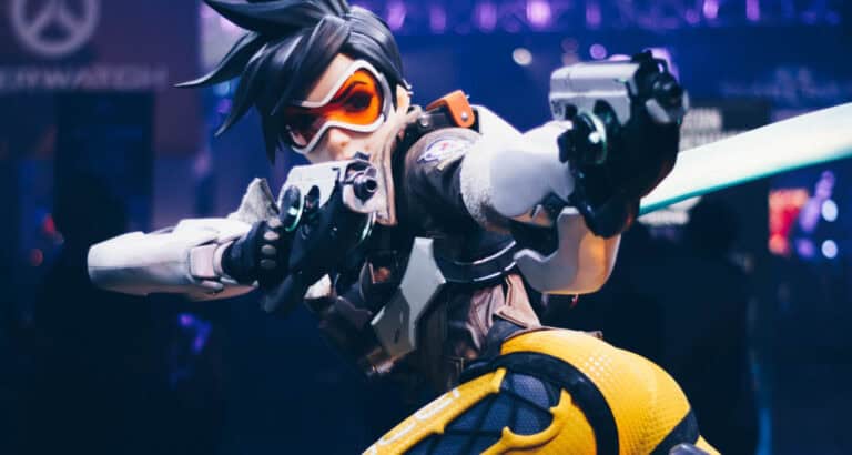 how to change your crosshair in overwatch