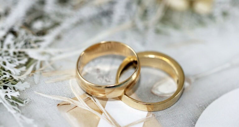 destination wedding communications